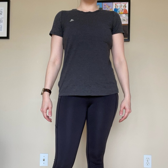 Adidas T-Shirt - Size M - Picture 1 of 6